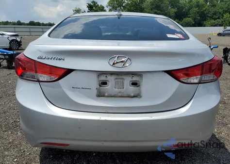 2013 Hyundai Elantra Gls from USA, damaged, VIN KMHDH4AE1DU628638